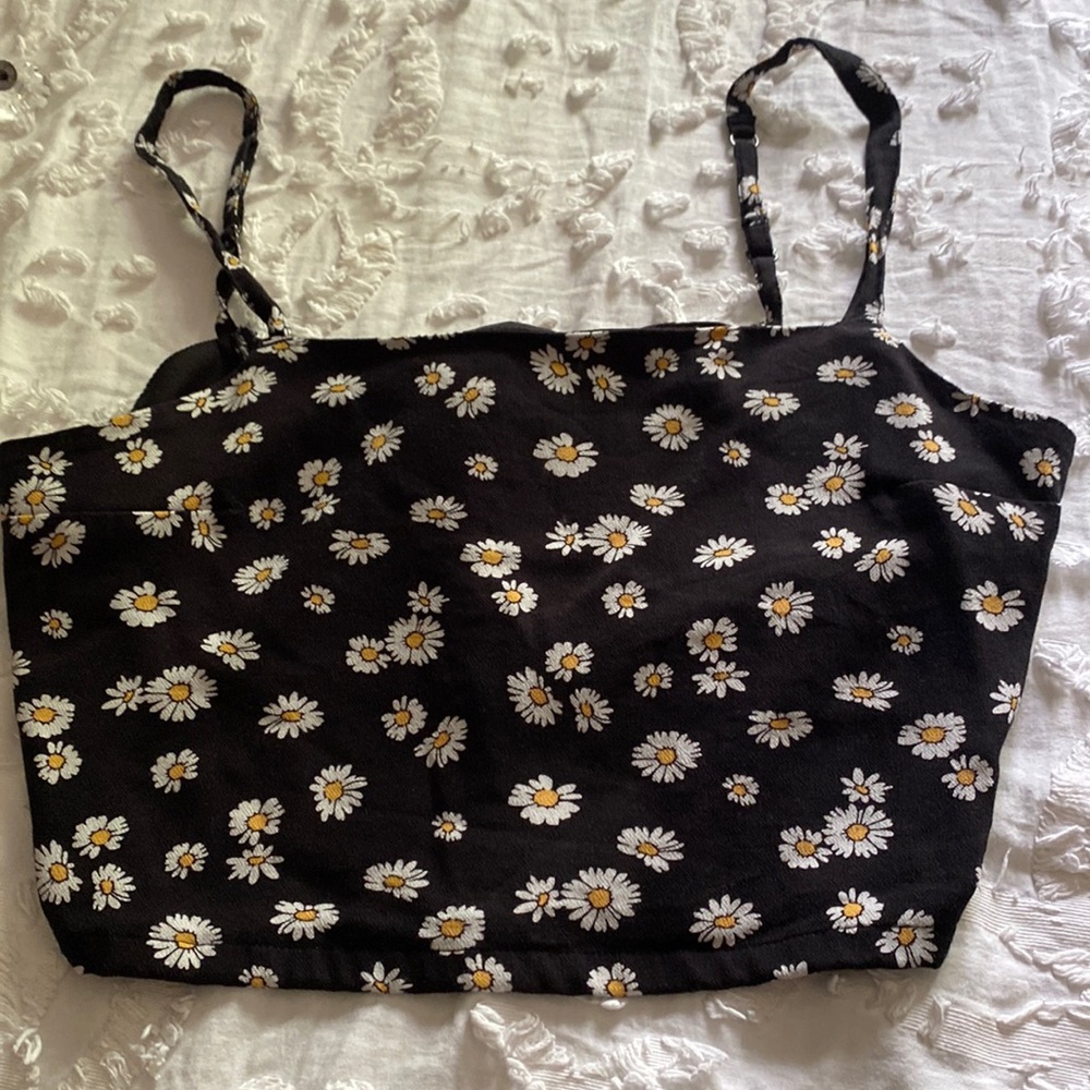 Ajustable crop top
